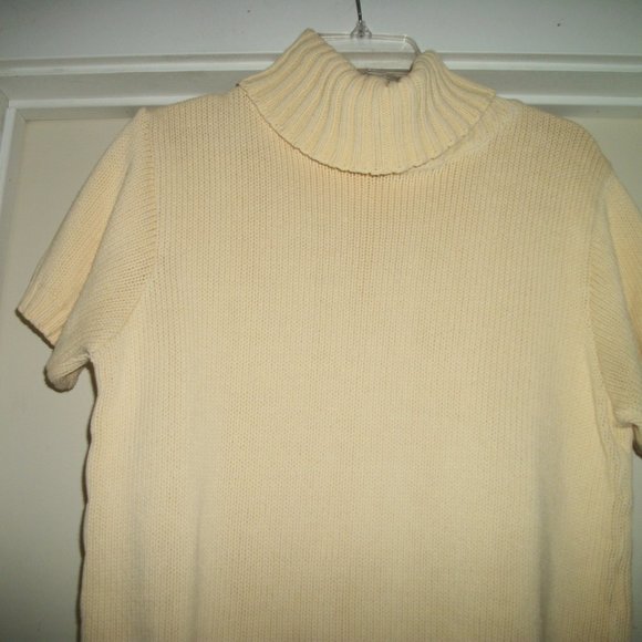 COTTAGECORE COUNTRY CREAMY YELLOWISH SWEATER ONE S - Picture 2 of 4